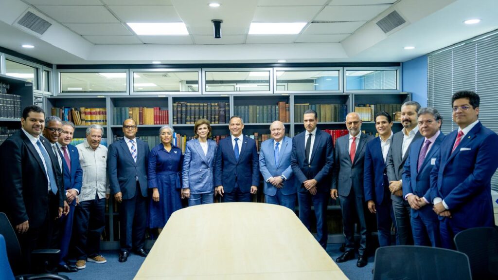 Poder Judicial y FINJUS coinciden en la urgencia de consolidar reformas estructurales para blindar la institucionalidad 